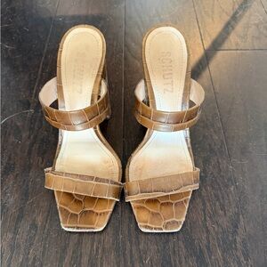 SCHUTZ Tan Croc-Embossed Heels